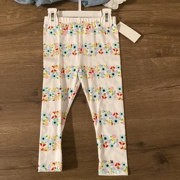 Two piece set - Picture 3 of 4